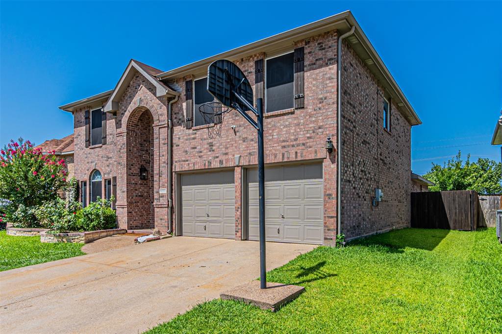 5001 Worthing Dr, Garland, TX 75043 photo