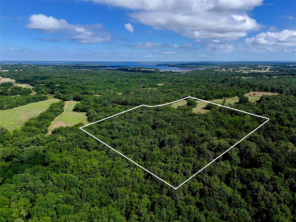 1700 County Road 2770, Honey Grove, TX 75446