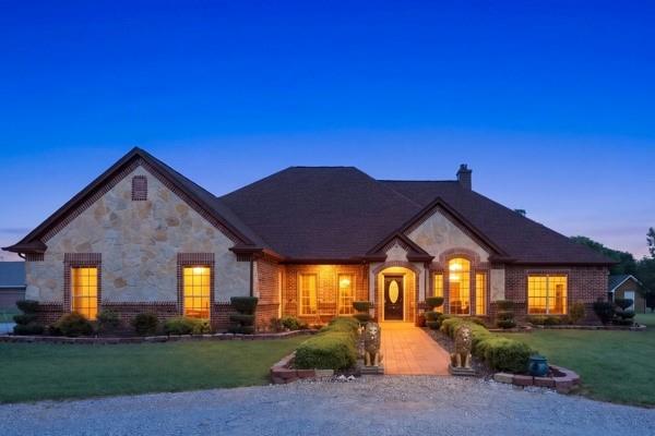 25452 Williams Dr, Justin, TX 76247 photo
