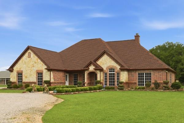 25452 Williams Dr, Justin, TX 76247