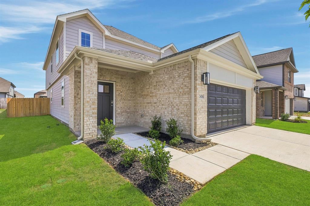 2416 Southern Magnolia Dr, Fort Worth, TX 76123 photo