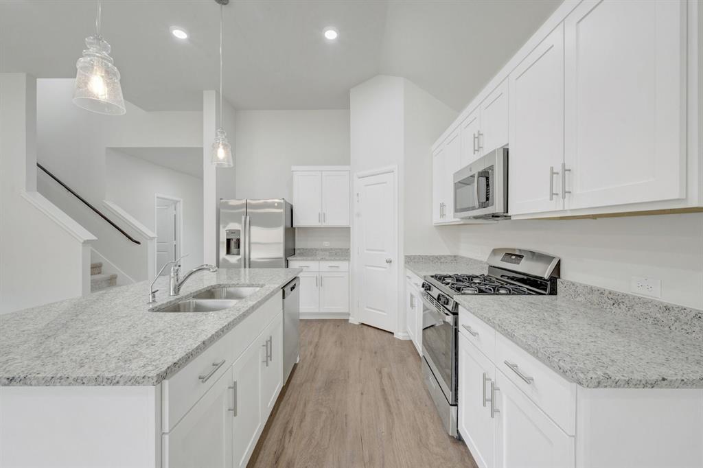 2408 Tarrango Trl, Mesquite, TX 75149 photo