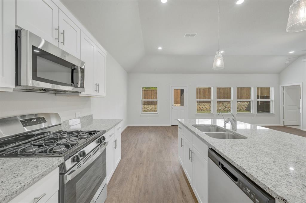 2408 Tarrango Trl, Mesquite, TX 75149 photo