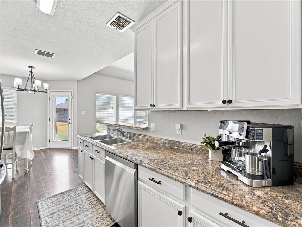 233 Kings Way Ct, Rhome, TX 76078 photo