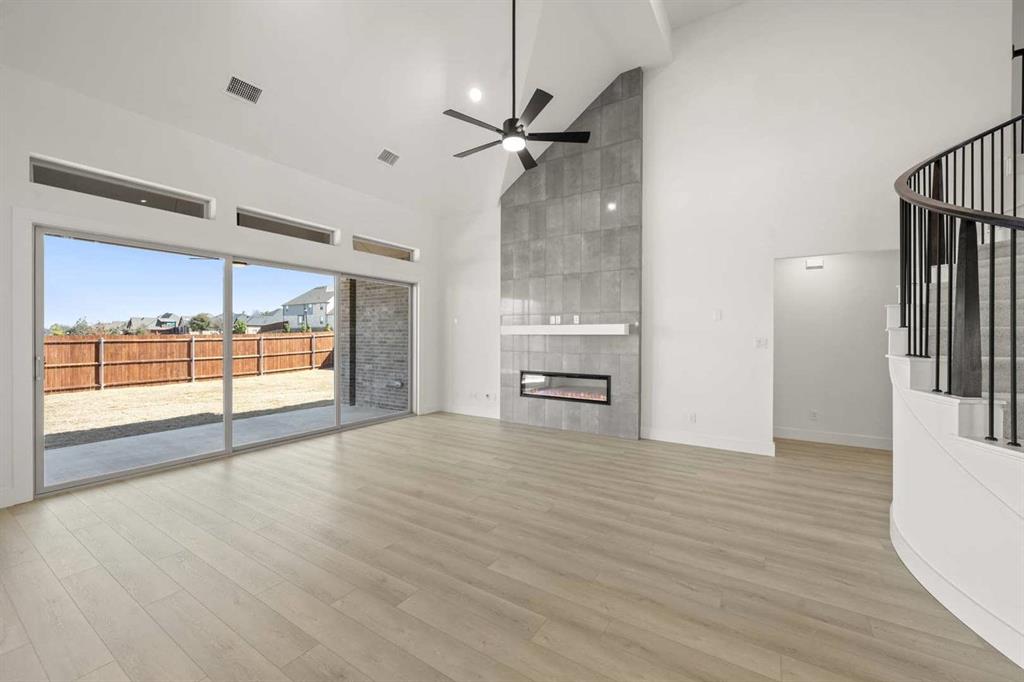 1205 Dolly Dr, Burleson, TX 76028 photo