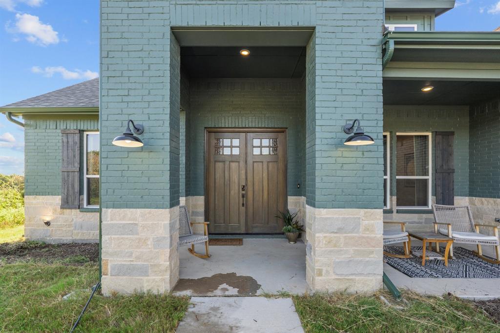 2100 Shady Grove Rd, Weatherford, TX 76088 photo