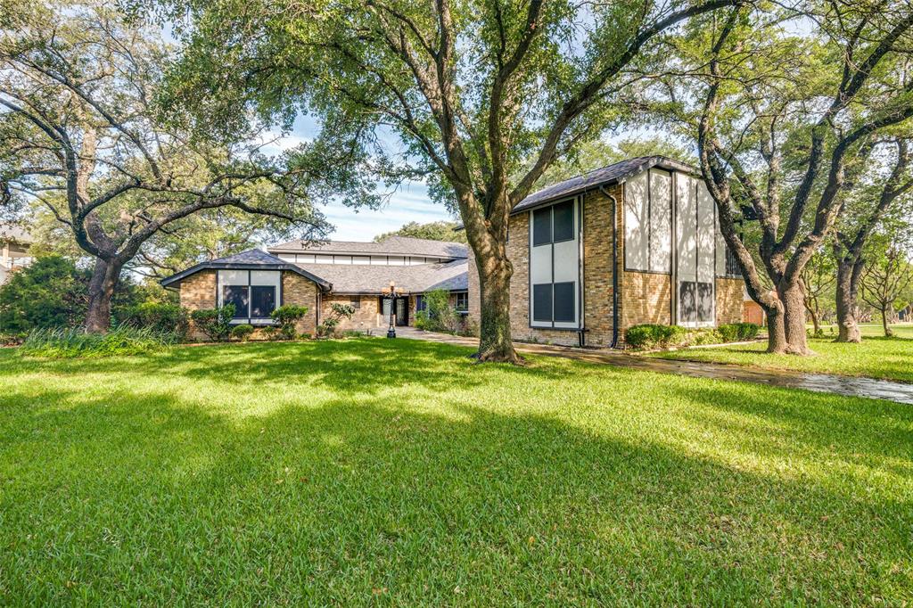 9 Stillwaters Dr, Heath, TX 75032