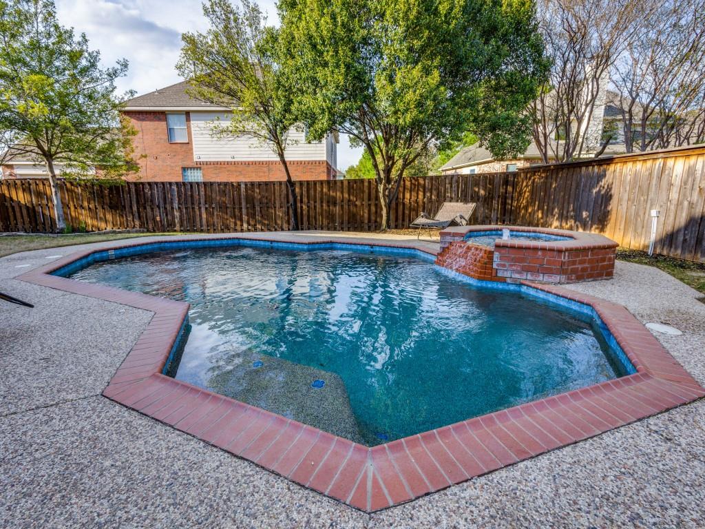 1505 Kingsbrook Cir, Mckinney, TX 75072 photo
