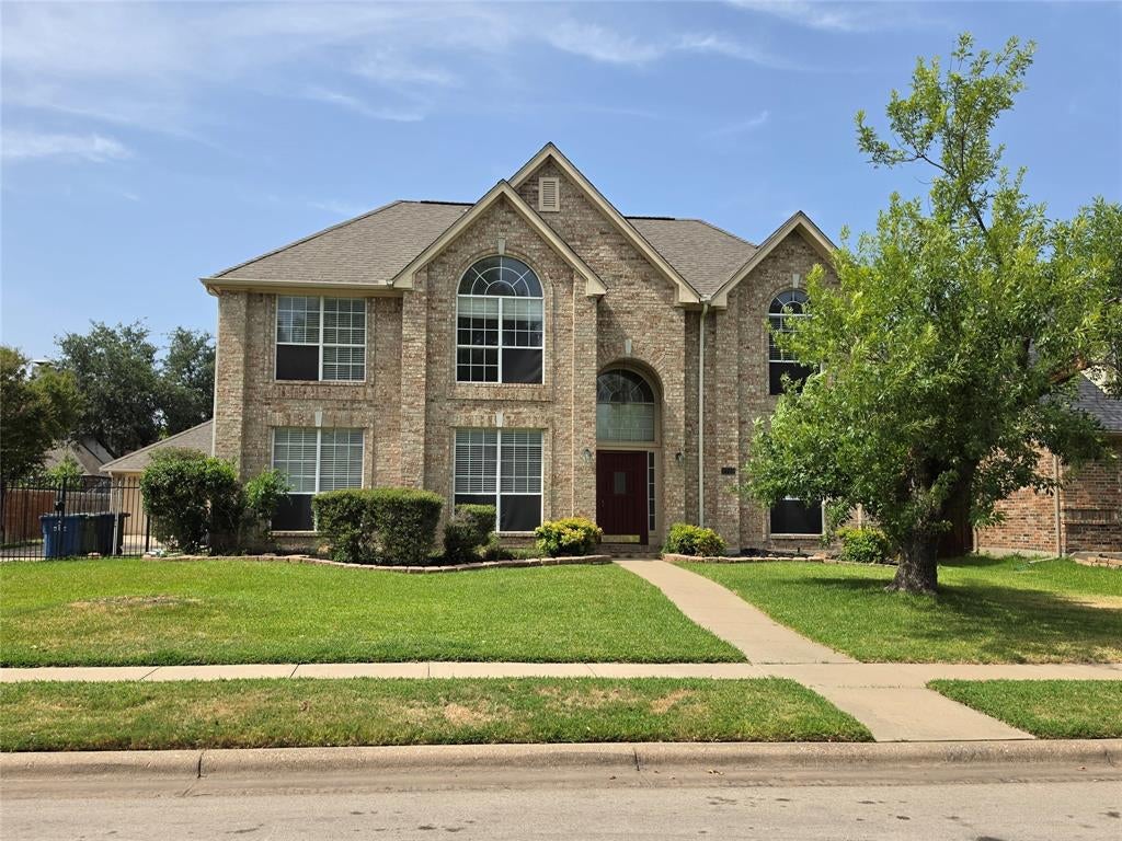 2720 Springhill Dr, Grapevine, TX 76051 photo
