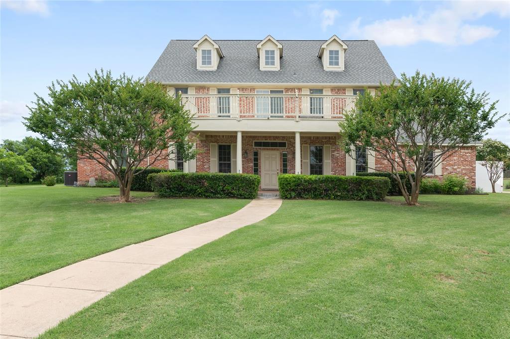 404 High Meadow Ln, Heath, TX 75032