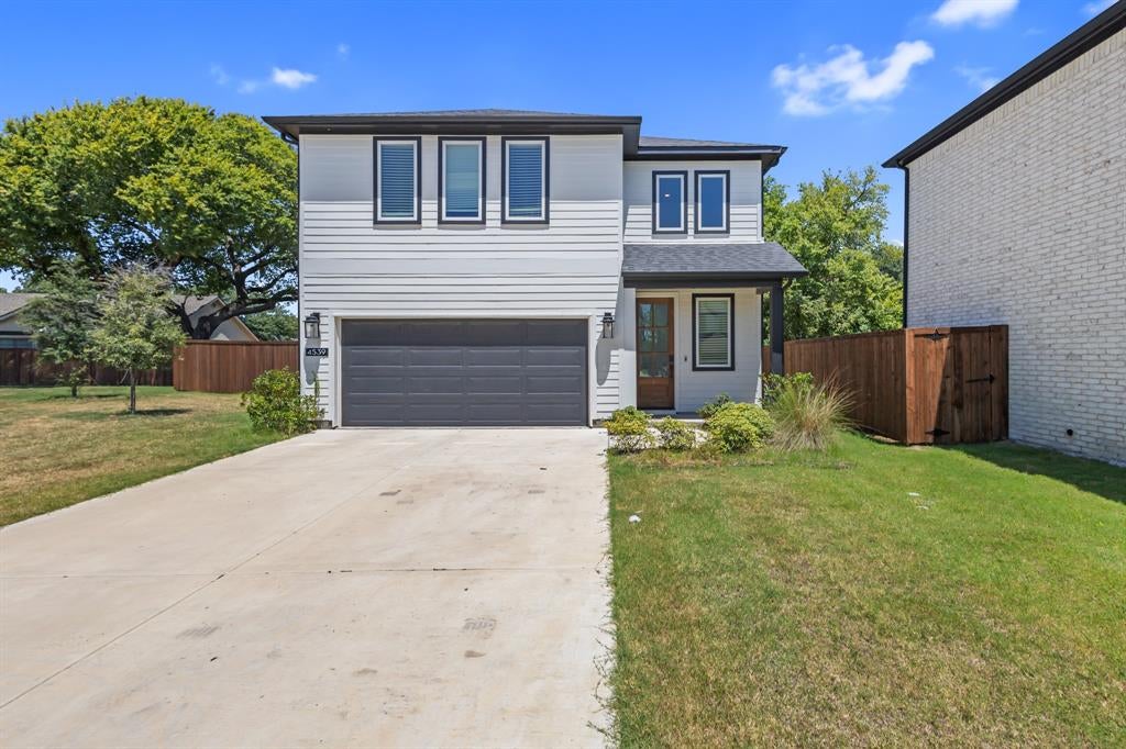 4539 Hogans Alley Dr, Arlington, TX 76001 photo