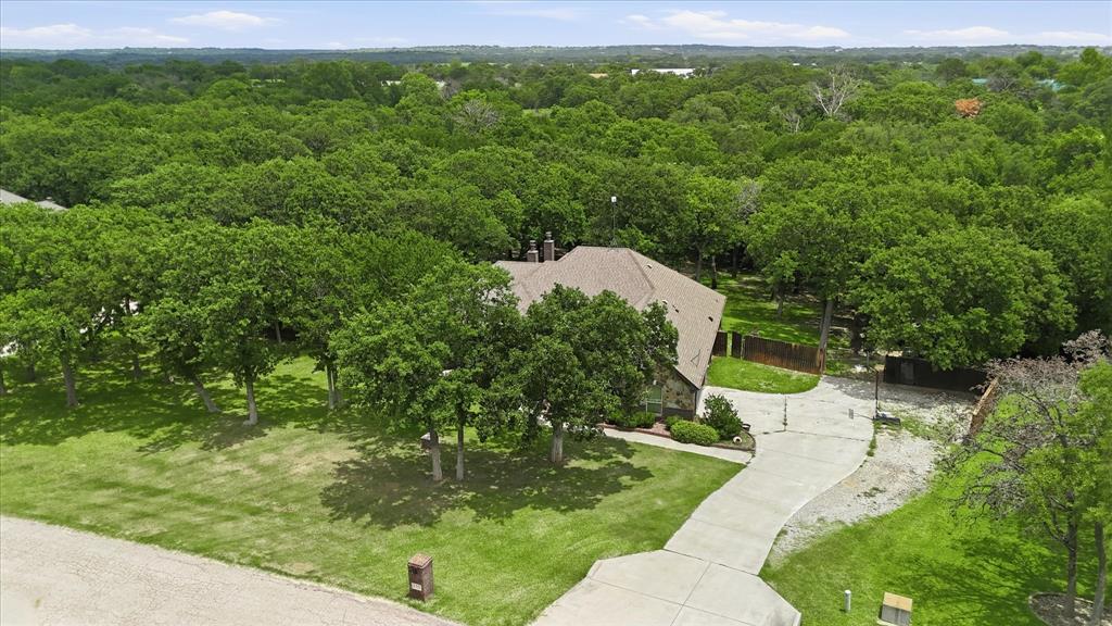 145 Foxpointe Cir, Weatherford, TX 76087 photo