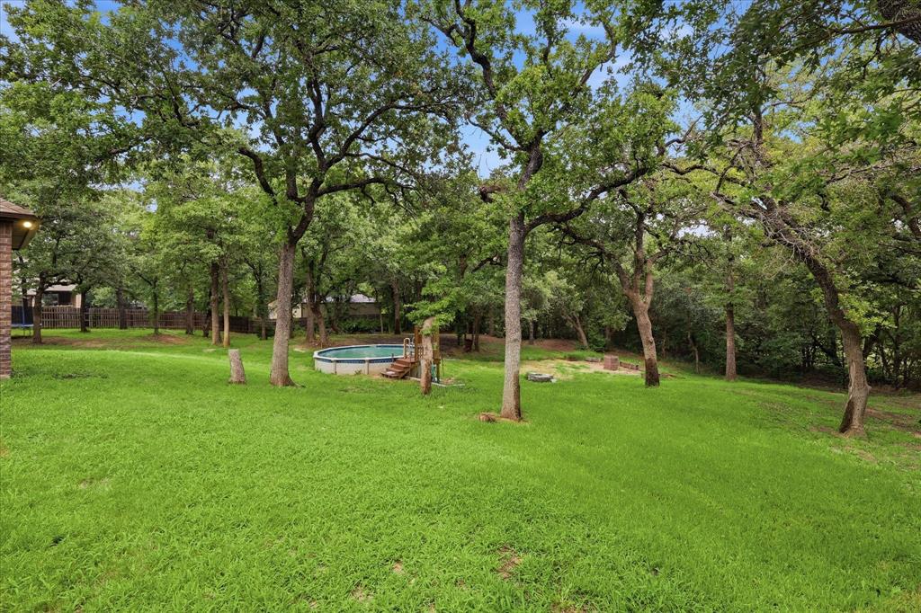 145 Foxpointe Cir, Weatherford, TX 76087 photo