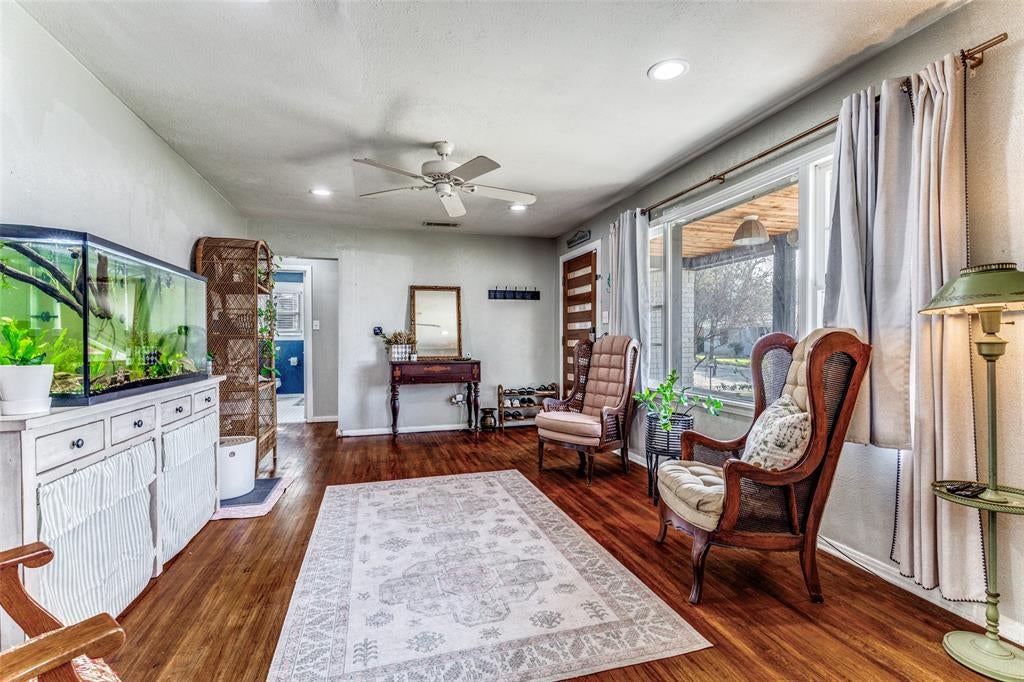 5716 Tracyne Dr, Westworth Village, TX 76114 photo