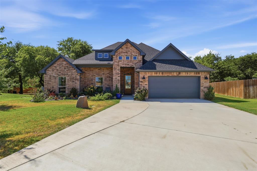 8223 Loar Ct, Fort Worth, TX 76126
