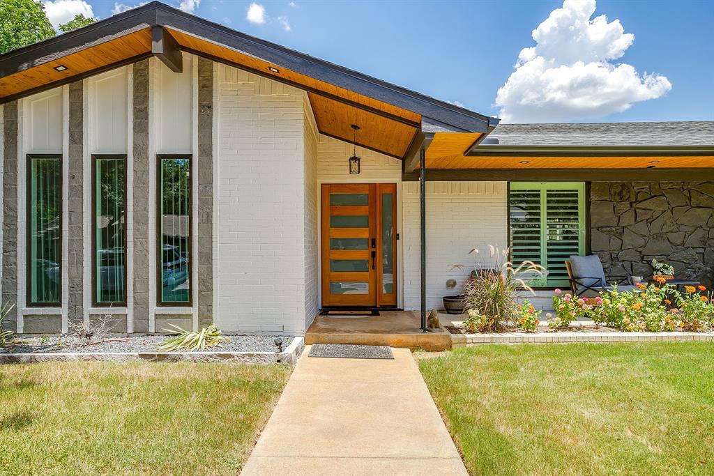 400 Glenn Dr, Hurst, TX 76053 photo