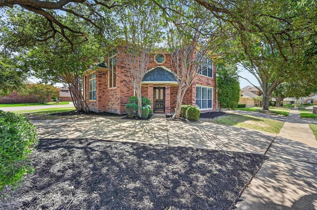 1524 High Crest Ct, Irving, TX 75061 photo