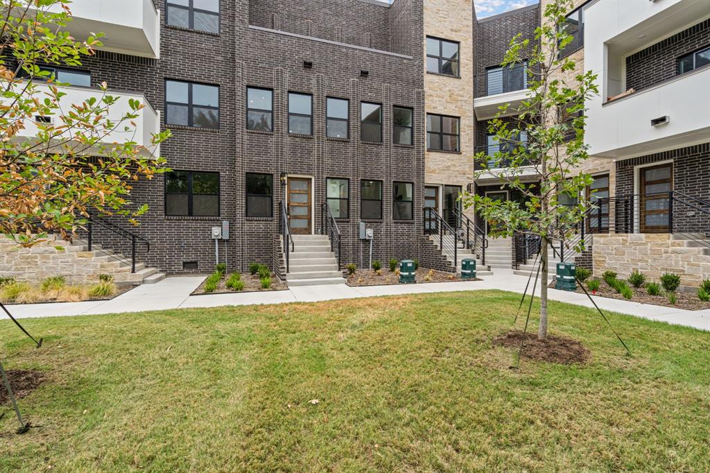 2725 Azalea Park Cir, Fort Worth, TX 76107