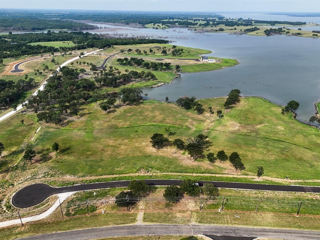 259 Lakeshore Terrace, Windom, TX 75492