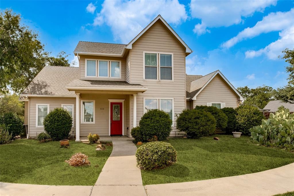 513 Dooley Ct, Grapevine, TX 76051