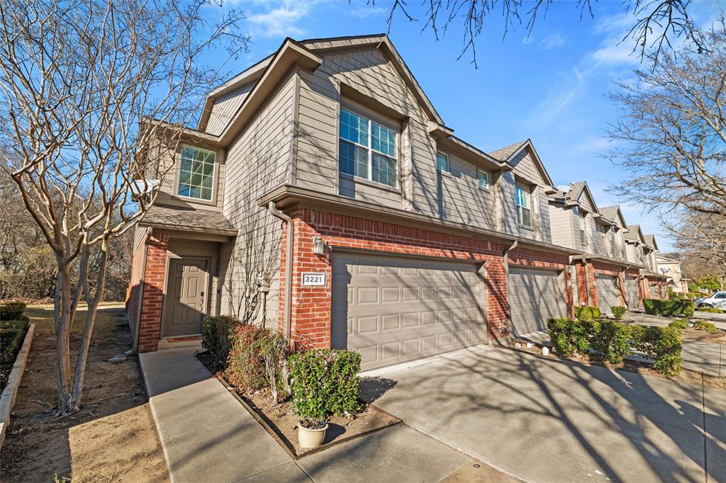 3221 Judge Holland Ln, Plano, TX 75025