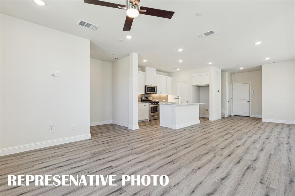 7344 Grant Ave, North Richland Hills, TX 76180 photo