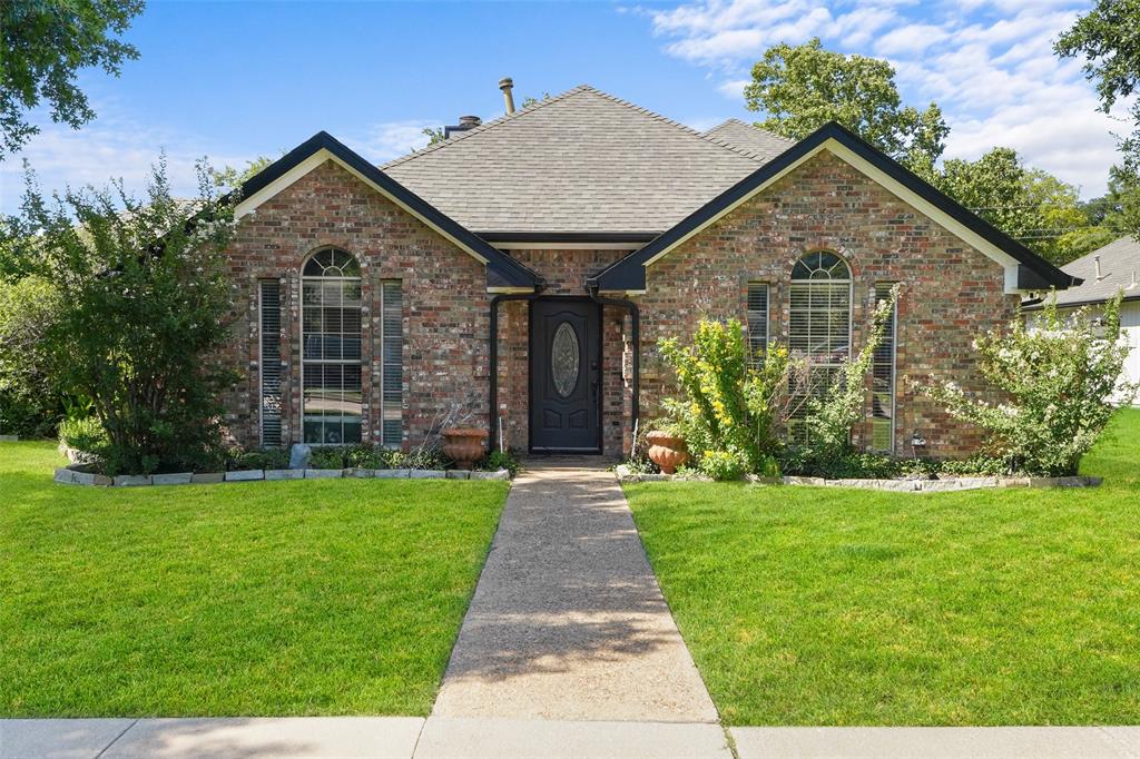1220 Dentonshire Dr, Carrollton, TX 75007