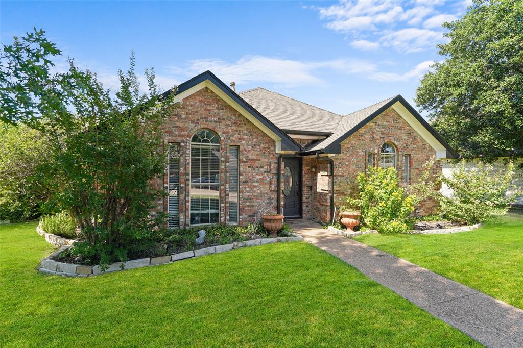 1220 Dentonshire Dr, Carrollton, TX 75007 photo