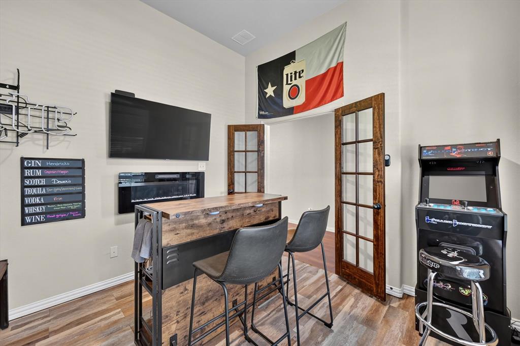 1156 Blue Sky Ln, Burleson, TX 76058 photo