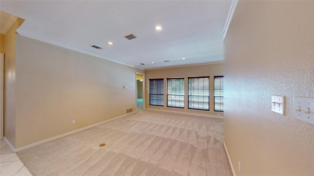 7525 Brentwood Ct, North Richland Hills, TX 76182 photo