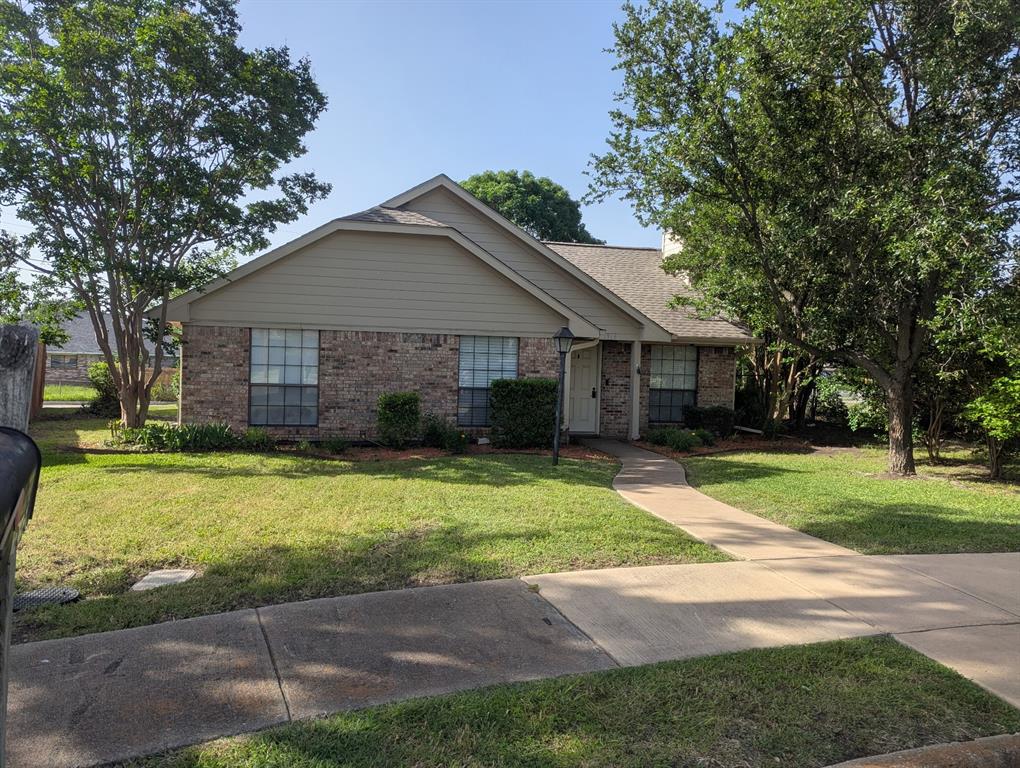 3818 Missouri St, Sachse, TX 75048