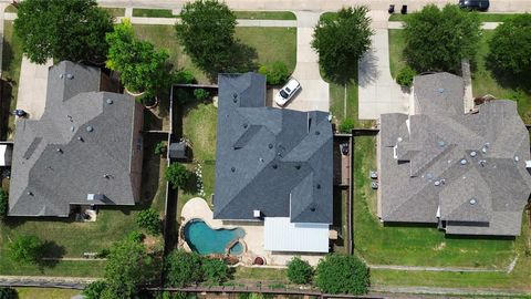 Single Family Residence in Frisco TX 10760 Star Meadow Drive.jpg