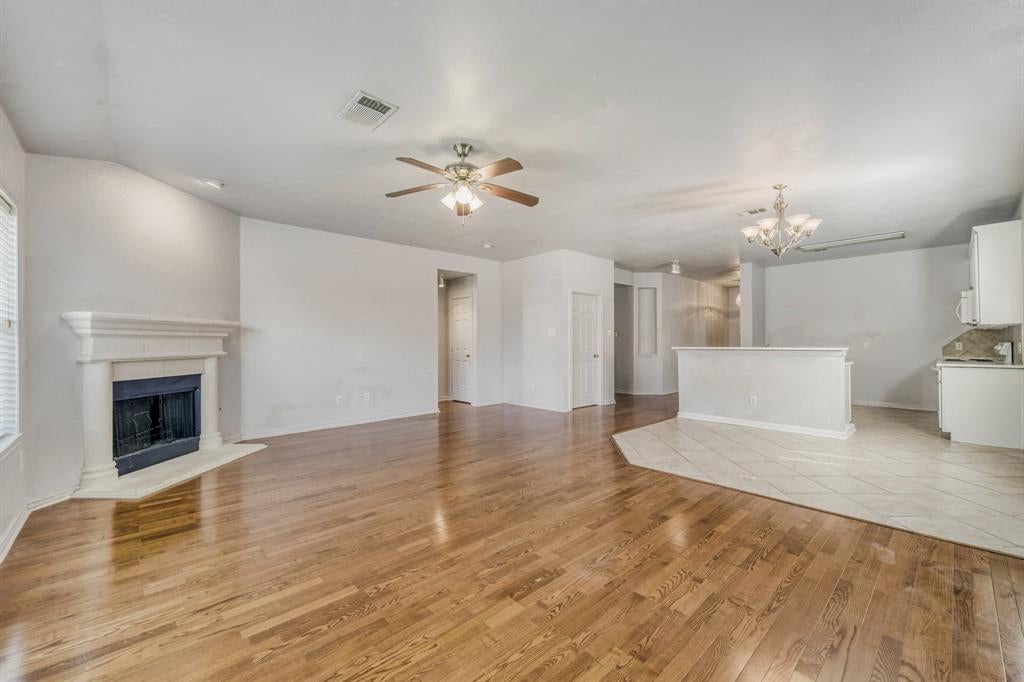 2617 Hereford, Denton, TX 76210 photo
