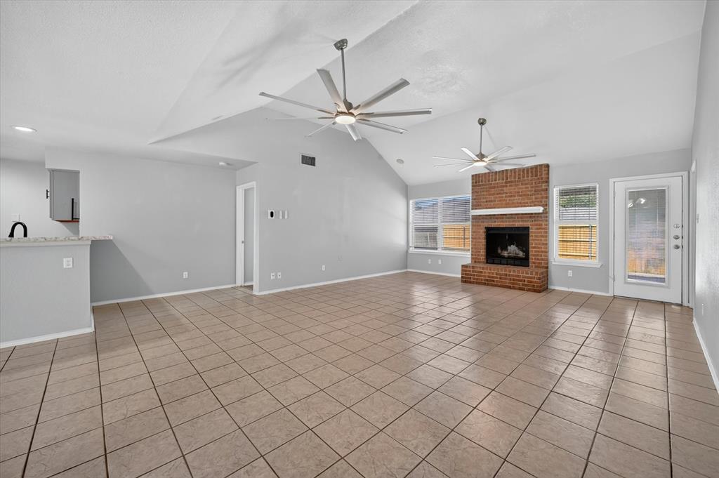 7405 Emerywood Ln, Fort Worth, TX 76137 photo