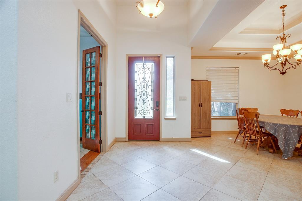 9704 Trinity Ct, Granbury, TX 76049 photo