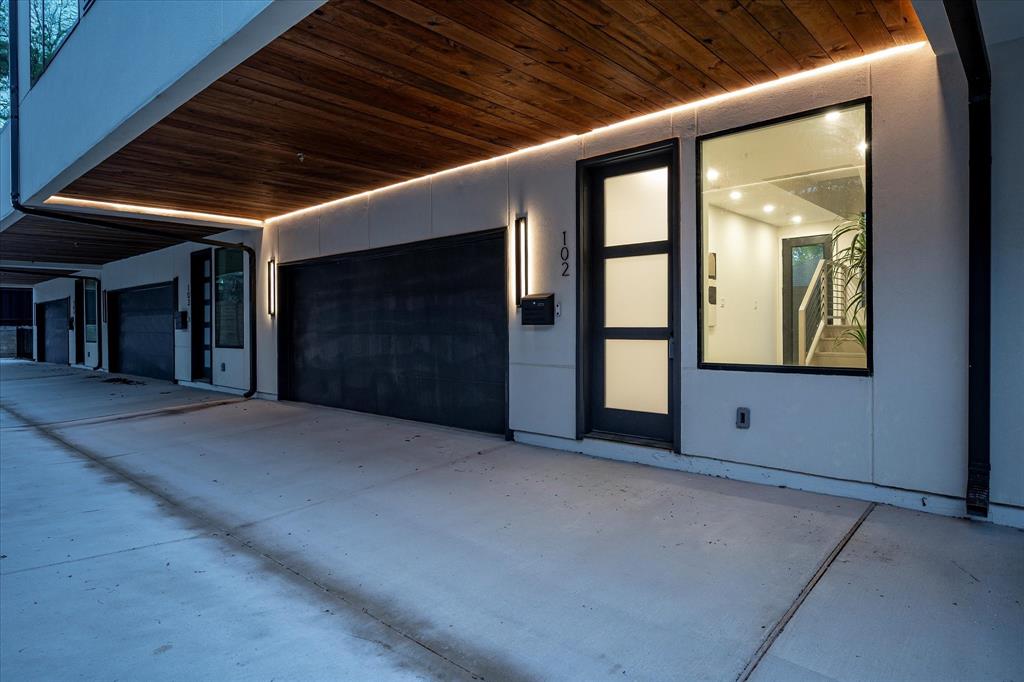 4534 Lake Ave #103, Dallas, TX 75219 photo