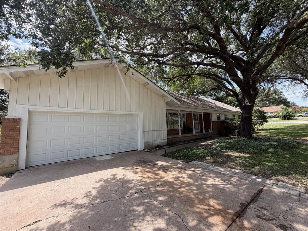 3100 Cortez Dr, Fort Worth, TX 76116 photo