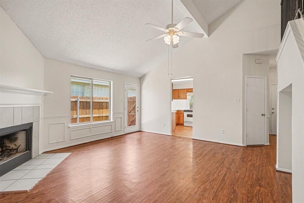 2541 Rivers Edge Dr, Fort Worth, TX 76118 photo