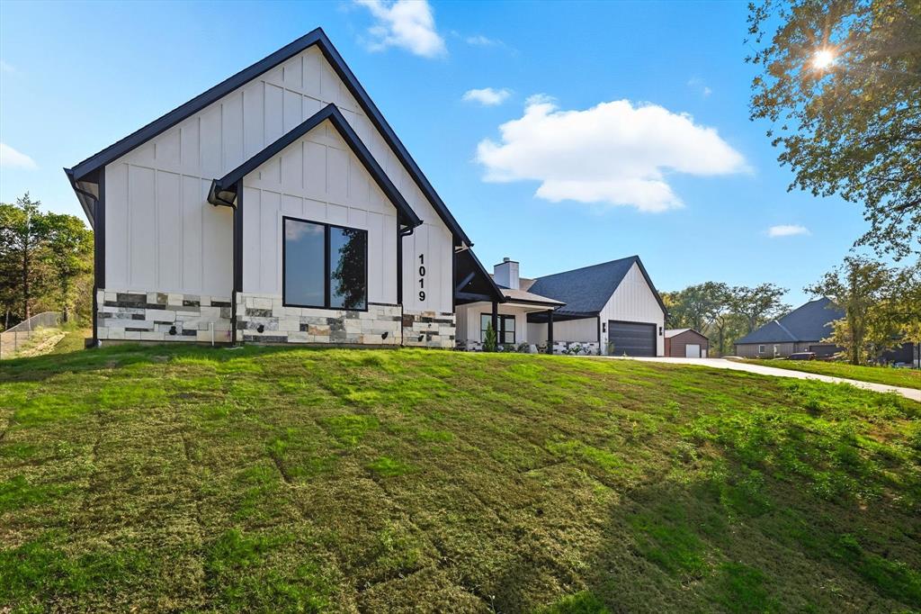 1019 Glenoaks Dr, Weatherford, TX 76088 photo
