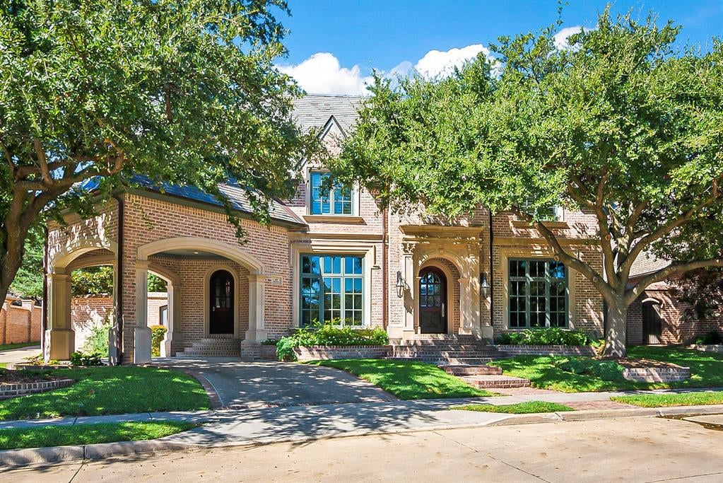 44 Armstrong Dr, Frisco, TX 75034 photo