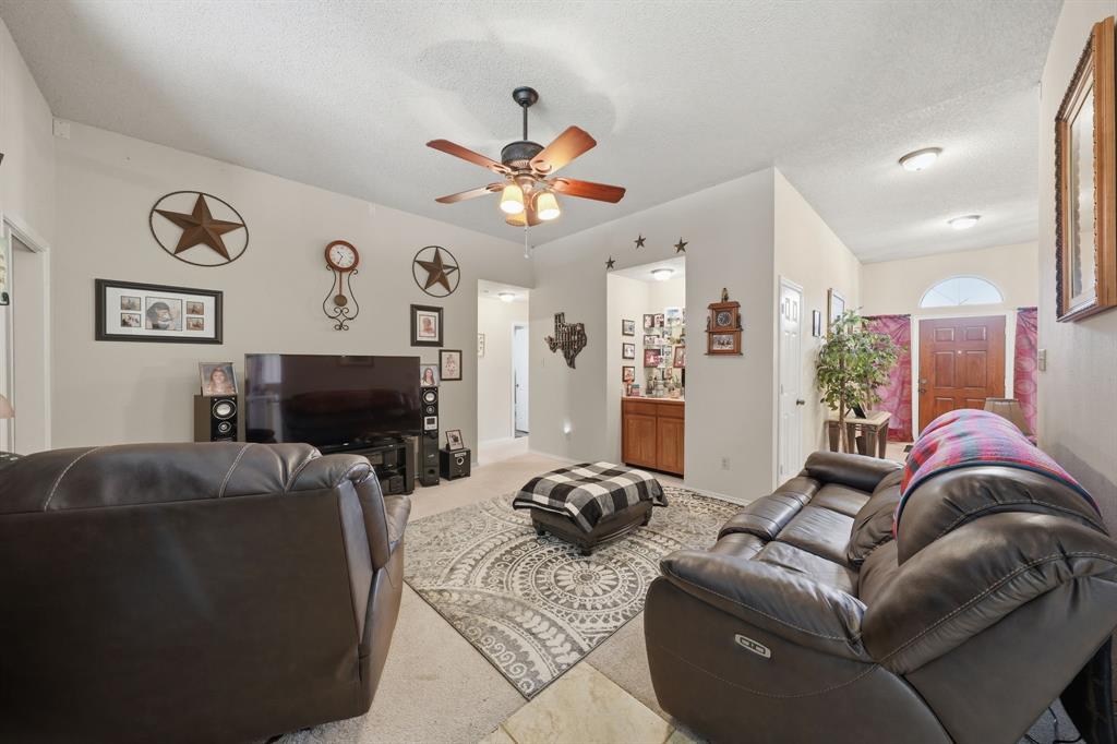 7600 Chapman Dr, North Richland Hills, TX 76182 photo