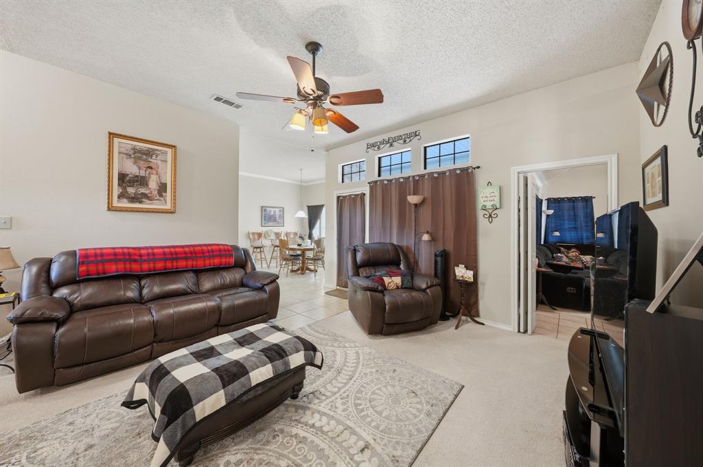 7600 Chapman Dr, North Richland Hills, TX 76182 photo