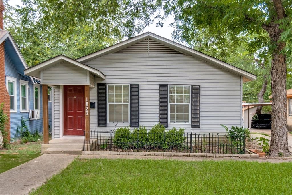 1823 Michigan Ave, Dallas, TX 75216