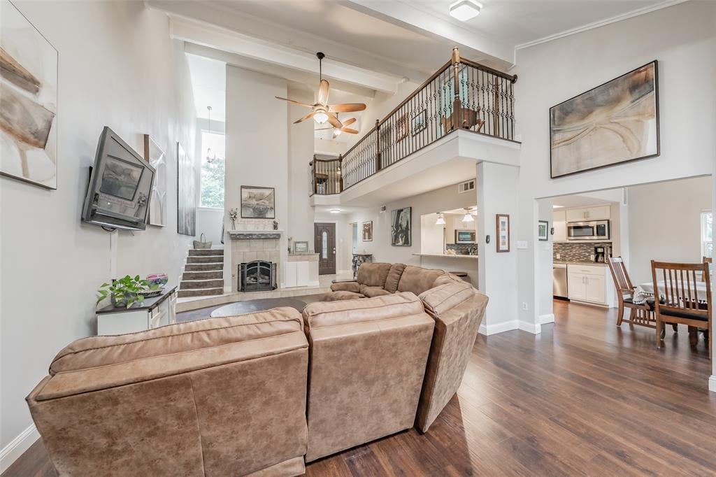 2517 Country Pl, Carrollton, TX 75006 photo