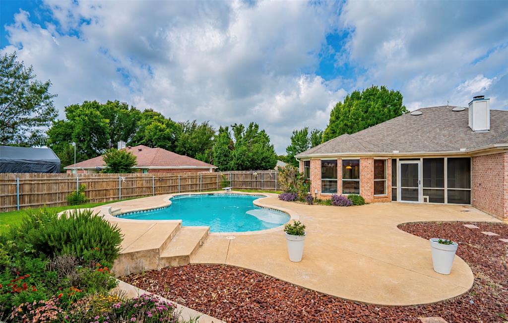 3202 Meandering Way, Granbury, TX 76049