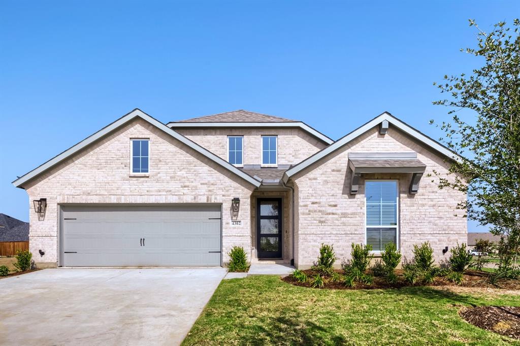 4302 Blackberry Ln, Oak Point, TX 75068