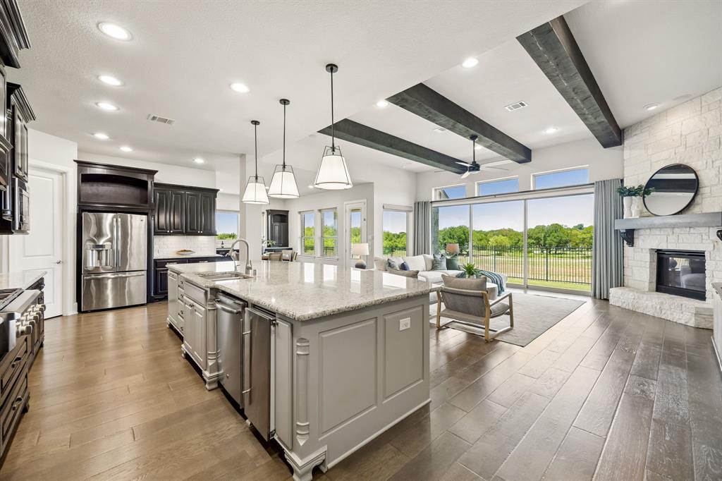 4550 Honeyvine Ln, Prosper, TX 75078 photo