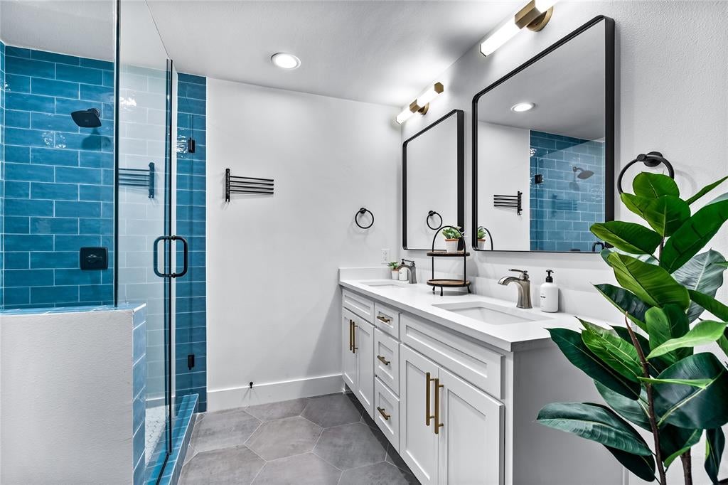 309 W White Ave, Mckinney, TX 75069 photo