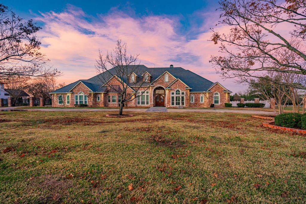 1990 Broken Lance Ln, Rockwall, TX 75032