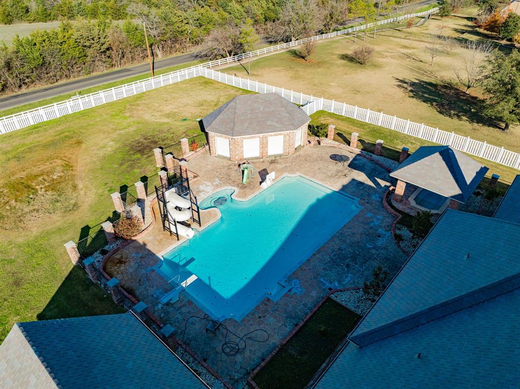 1990 Broken Lance Ln, Rockwall, TX 75032 photo